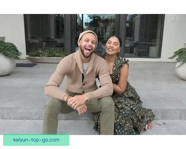 库里谈阿耶莎：她那份本能的冲劲与热情让我充满动力